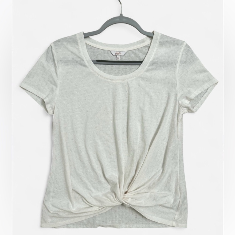🌸Spring Sale!🌸 Candie’s Ivory Eyelet Knotted Top
